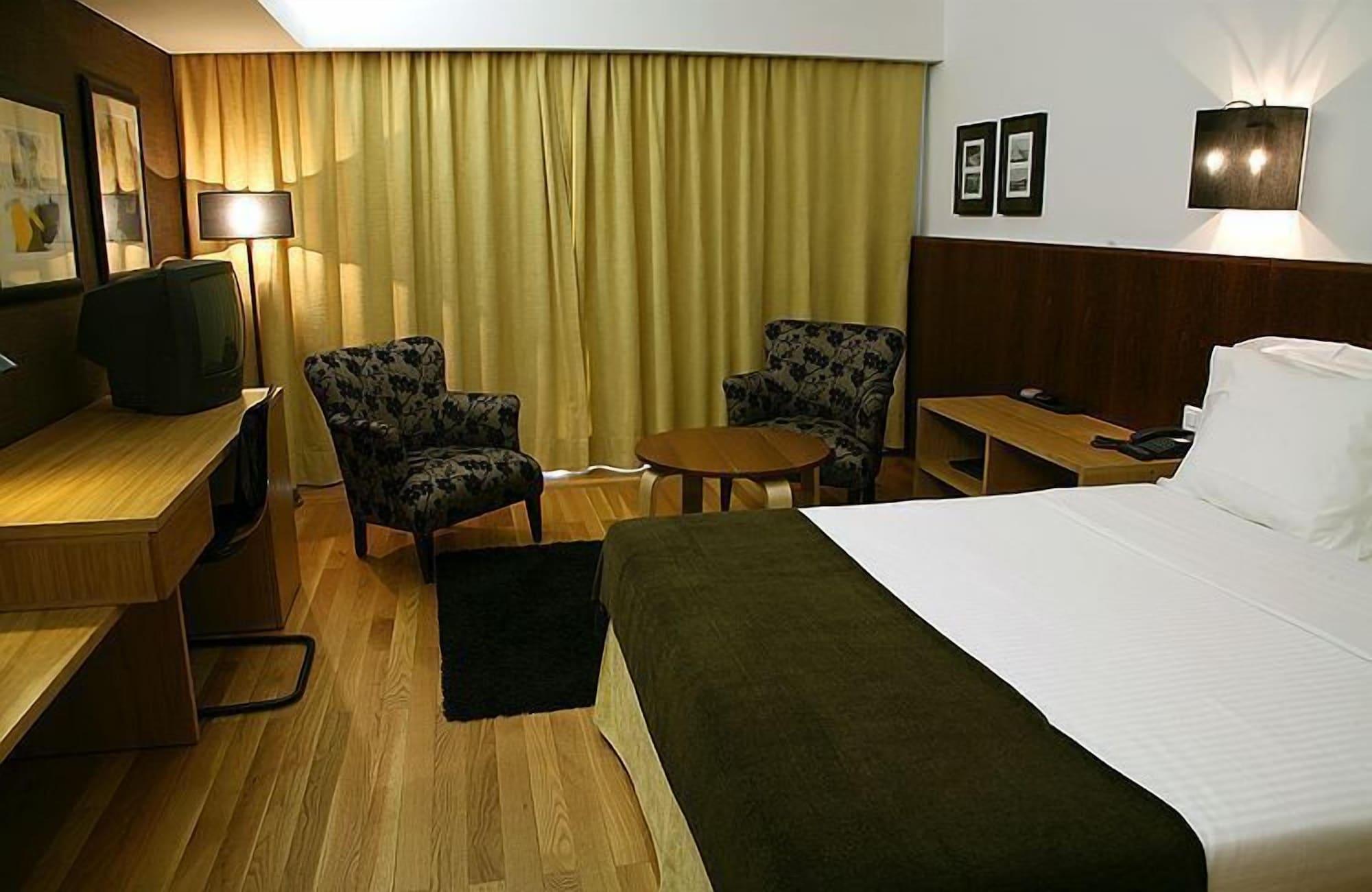 B&B Hotel Sado Setubal Exterior photo